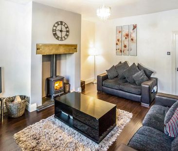 2 bedroom terraced house to rent - Photo 2