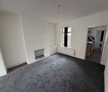 Washington Grove, Doncaster, DN5 - Photo 1