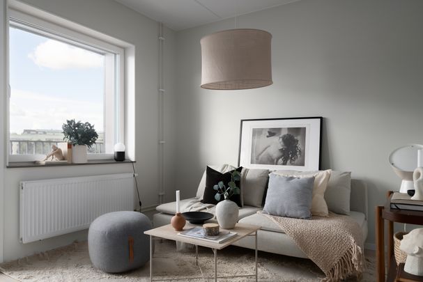 Skogängsvägen, Spånga - Foto 1