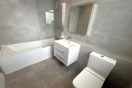 Flat to Rent: Eaton Rise, W5 - Photo 5