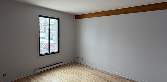 Logement 3 1/2 à Louer - Photo 2