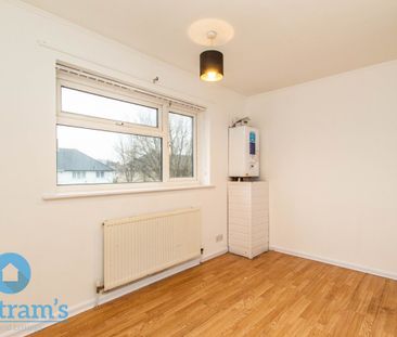 References Pending - 3 bed Mid Terraced House - Photo 6