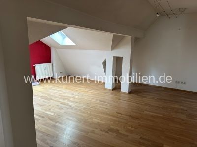 Exklusive 2-Raum-DG-Wohnung mit herrlichem Ausblick über die hallesche City - Photo 3