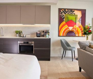 Studio to rent - Photo 2