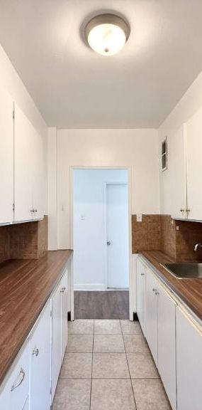 1 CH - 1 SDB - Westmount - $1,350 /mo - Photo 1