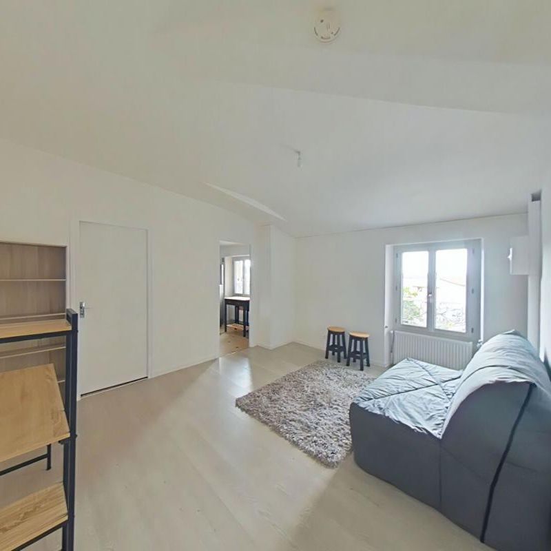 Location Appartement 1 pièce Meublé 27m² ROMANS SUR ISERE 26100 - Photo 1