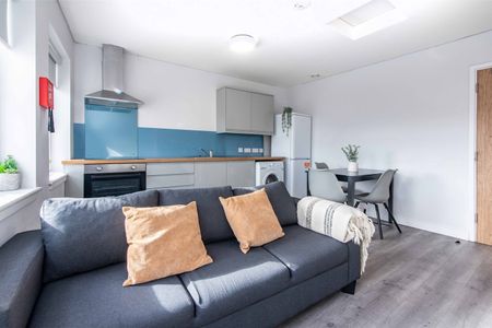 27a Long Row, NG12 - Photo 3