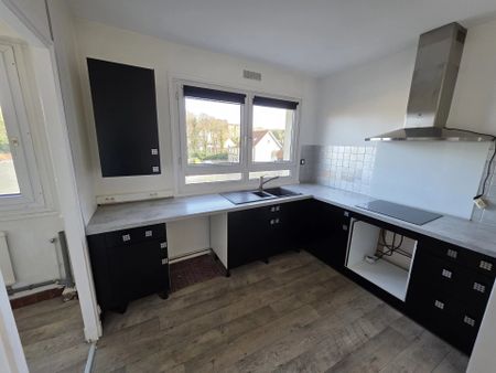 Location Appartement 4 pièces 90m² BOULOGNE SUR MER 62200 - Photo 4