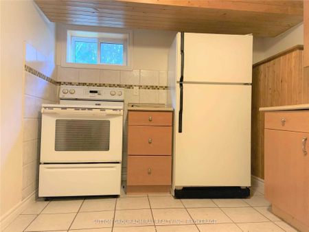 For Lease - 47 Child (Basement) Drive, Aurora, Ontario - Photo 3