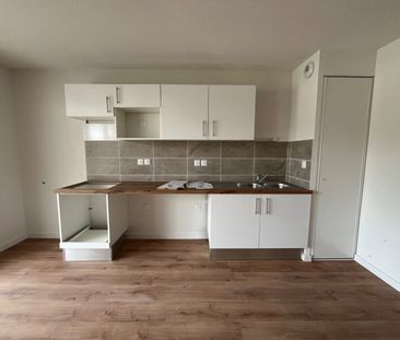 Location Appartement 3 pièces 63m² BRUGUIERES 31150 - Photo 6