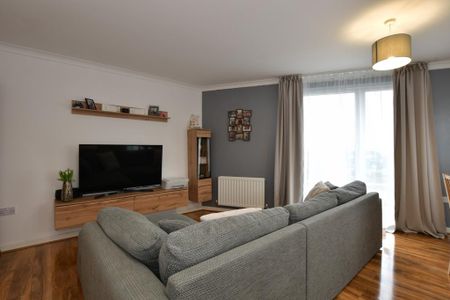 2 bedroom apartment to rent - Photo 4