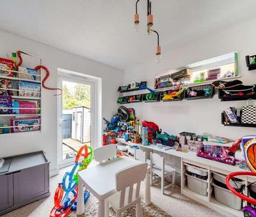 Fletcher Road, Ottershaw, Surrey, KT16 - Photo 6