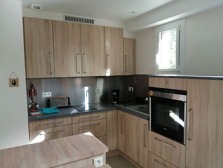 Location Appartement 2 pièces 51m² - Photo 2