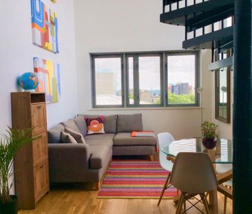 2 bed Apartment for Rent - Photo 1