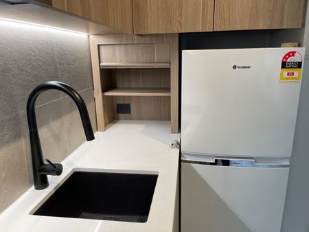 11/19-23 Forbes Street, Woolloomooloo NSW 2011 - Studio For Rent | Domain - Photo 3