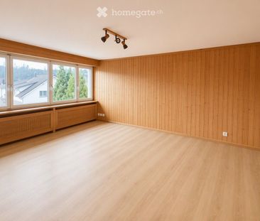 Charmantes Einfamilienhaus mit grossem Garten und Weitsicht - Photo 2