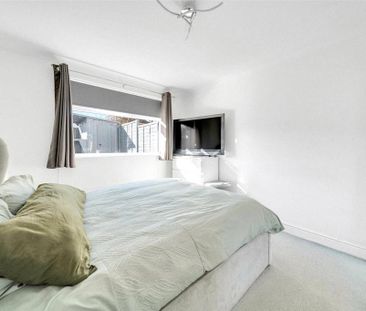 2 bedroom maisonette to rent - Photo 5