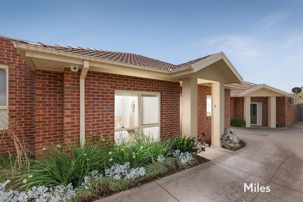 2/12 Mary Avenue, Heidelberg Heights - Photo 1