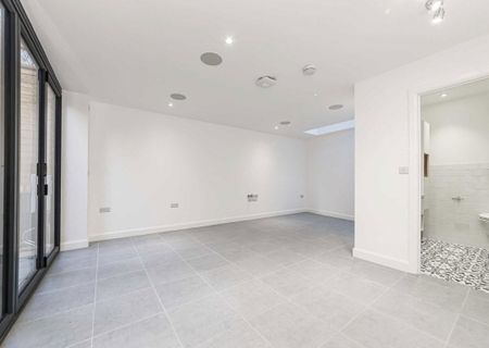 Himley Road, SW17 9AR, London - Photo 2