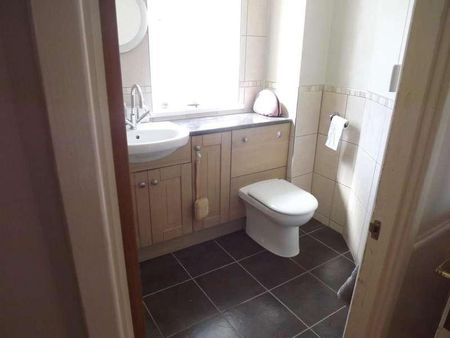 Blaise Place, Grangetown, Cardiff, CF11 - Photo 5