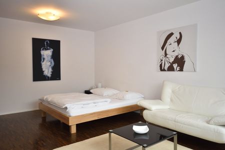 Charmantes 1,5-Zimmer-Wohnung mit Balkon im Seefeld-Bezirk von Zürich - Foto 4