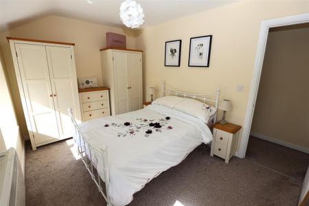 2 bedroom cottage to rent - Photo 3