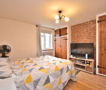 1 bedroom mid terraced house to rent, - Photo 6