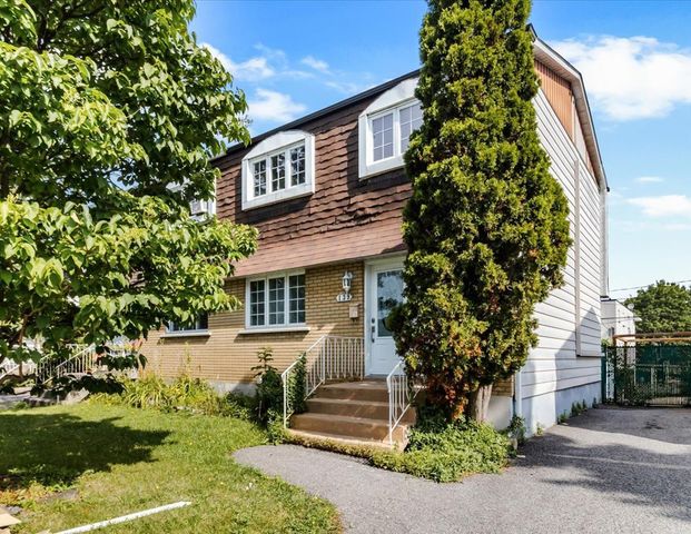 À louer / Maison à étages - Photo 1