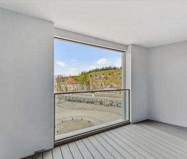 "1.Monatsmietzins gratis - Modernes Wohnen, Loggia und Sitzplatz" - Photo 1