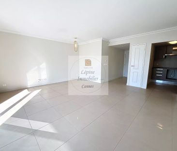 Location Appartement 2 pièces 56m² CANNES 06400 - Photo 2
