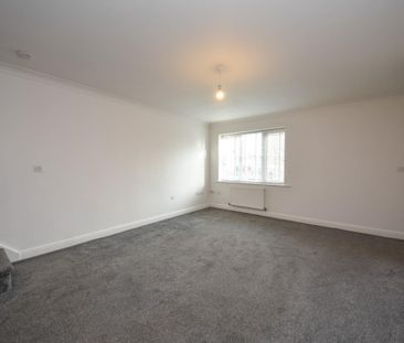 2 bed House - Mews for Rent - Photo 2