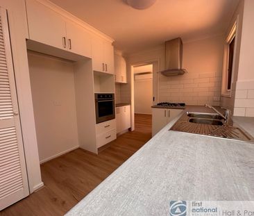 35 Alderbrook Avenue, Mulgrave - Photo 6