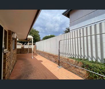 1/81 Powell Street, Joondanna, WA 6060 - Photo 2