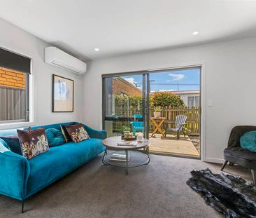 Modern Saint Kilda Townhouse! - Photo 6