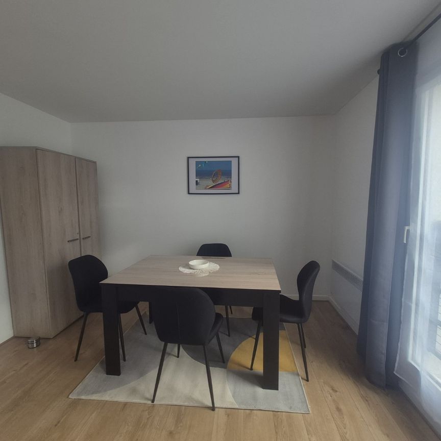 Location Appartement 1 pièce 30m² LILLE 59000 - Photo 1