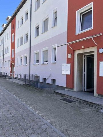 Dachgeschosswohnung mit Loggia im Erstbezug - Foto 4