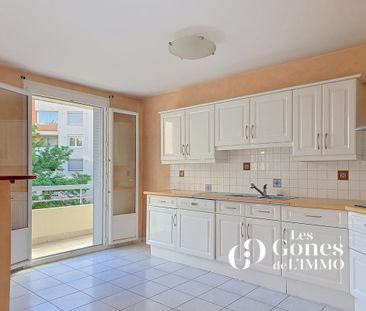 Location Appartement 3 pièces 71m² VILLEURBANNE 69100 - Photo 2