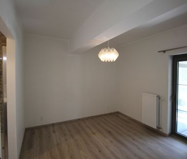 Een recent gelijkvloers appartement met 1 slaapkamer, terras en aut... - Foto 6