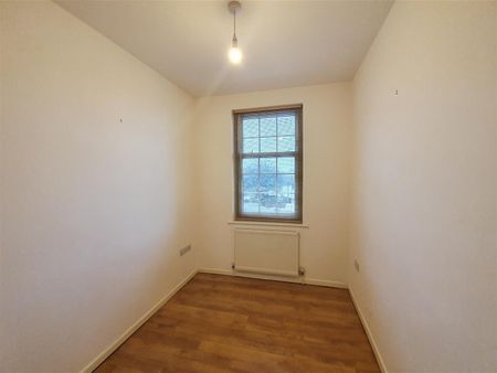 Loughborough Road, LE4, Leicester - Photo 2