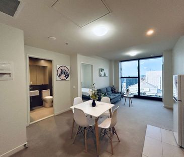 Fully furnished 2 bed 1 bath @ Collins Tower - Photo 1