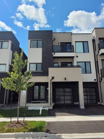 For Lease - 1401 Clarriage Court, Milton, Ontario - Photo 2