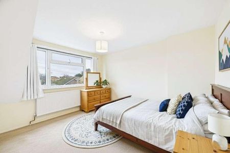 Farmers Way, Maidenhead, Berkshire, SL6 - Photo 2