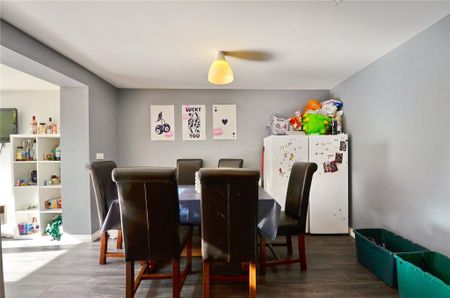 6 bedroom semi-detached house to rent - Photo 4