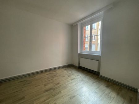 APPARTEMENT T3 A LOUER LYON 4EME ARRONDISSEMENT Mairie-Tabareau - Photo 3