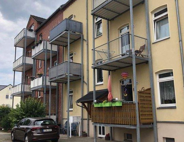 Sehr schöne helle 2 Raum Wohnung mit Balkon in Zwickau Brand zu vermieten - Foto 1