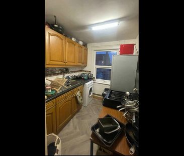 Room in a Shared Flat, London, N16 - Photo 6
