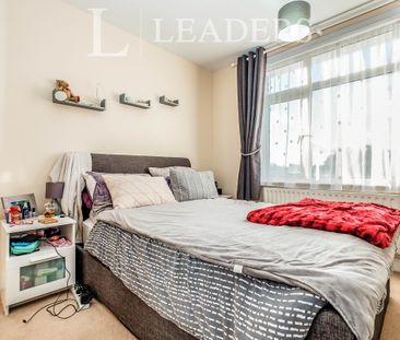 3 bedroom house to rent Bruce Avenue, BN11 - Photo 1