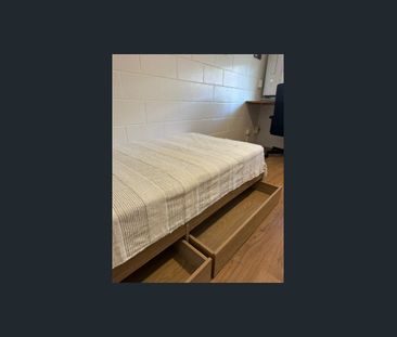 5C/240 - Student Accommodation short walk to UQ St Lucia campus - Photo 6