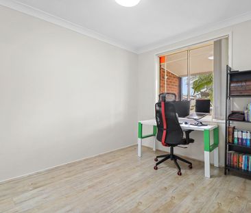 SINGLE LEVEL HOME - Photo 3