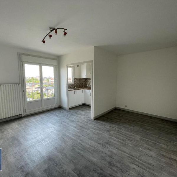 Location Appartement 1 pièce 27m² LE MANS 72000 - Photo 1